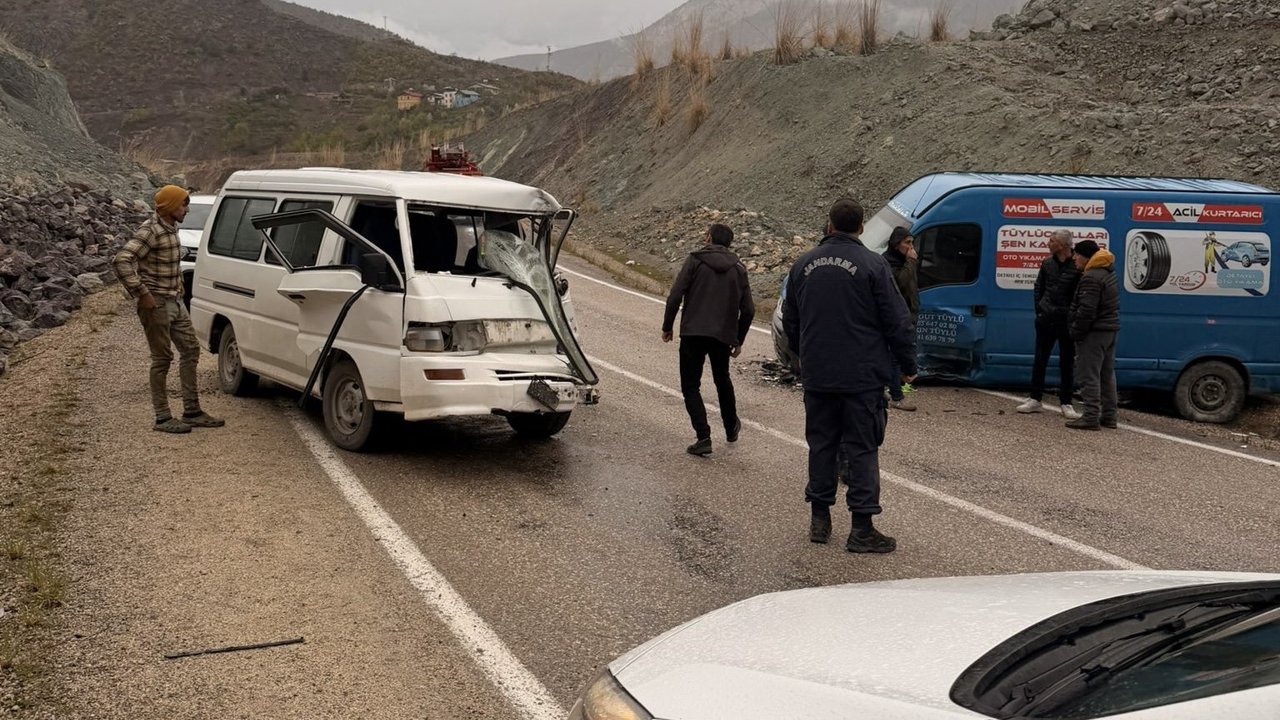Alkollü Sürücü Kazaya Neden Oldu